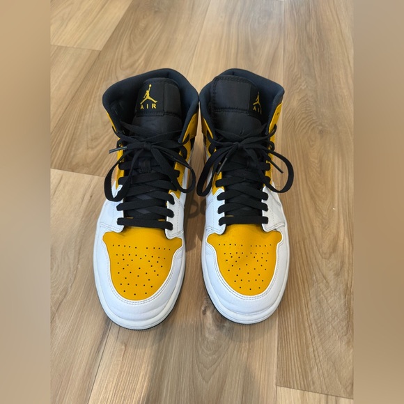 men’s jordan’s